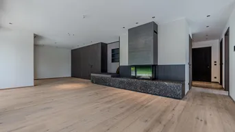 Expose Residieren mit Pool