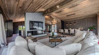 Expose Traumhaftes Design-Chalet in ruhiger Alpenkulisse