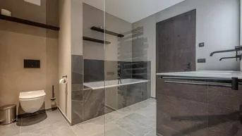 Expose Residieren mit Pool