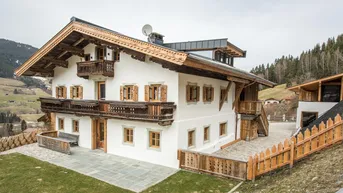 Expose Wohnen im luxuriös ausgebauten Bauernhaus ( 01878 )