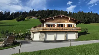 Expose Alpiner Wohntraum mit großer Sonnenterrasse, Garten &amp; Bergblick (06462)
