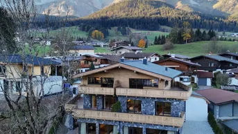 Expose Vollmöbliertes Luxus-Chalet nahe Stanglwirt ( 05716 )