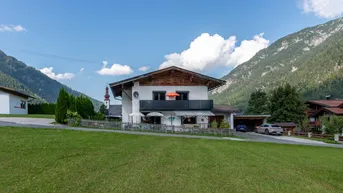 Expose Sonniges Einfamilienhaus in zentraler Lage von St. Ulrich ( 05577 )