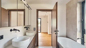 Expose Stylische Luxus-Dachgeschosswohnung mit Bergblick ( 05587 )