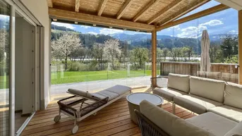 Expose Lichtdurchflutete, moderne Maisonette mit Innblick (06519)