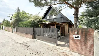 Expose GEPFLEGTES FAMILIENHAUS MIT CA. 425m² GARTEN, POOL &amp; SAUNA – RUHIGE LAGE IN PERCHTOLDSDORF ZU KAUFEN!