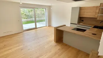 Expose EXKLUSIVES TOWNHOUSE MIT GARTEN, PV-ANLAGE &amp; DESIGNAUSSTATTUNG ZU KAUFEN – WIEN DIREKT VOR DER TÜR
