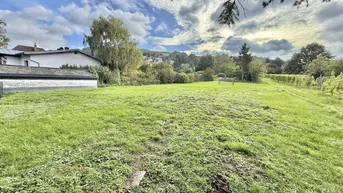 Expose SONNE, WEIN &amp; WEITBLICK – 735 m² BAUGRUNDSTÜCK DIREKT AM WEINGARTEN IN KLOSTERNEUBURG ZU KAUFEN!