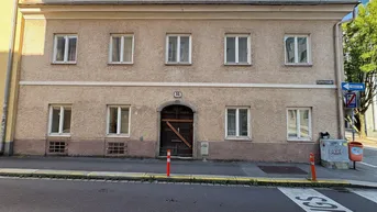 Expose Bauträger - Wohnhaus im Zentrum - Domviertel!