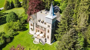 Expose EIN ORT,DER GESCHICHTE ATMET!Herrschaftliches Domizil mit unverbaubarem Mondseeblick