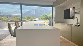 Expose Für Autoliebhaber!215 m² große Penthouse-Maisonette mit XL Sonnenterrasse und 8 Garagenplätzen