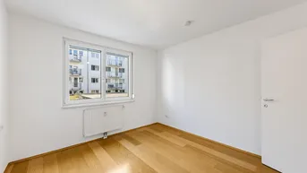 Expose Hot News! 2-Zimmer Wohnung mit Loggia