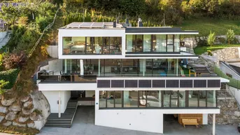 Expose Hoch über Kaprun, dem Kitzsteinhorn zu Füßen! Moderne Villa mit Einliegerwohnung in Toplage