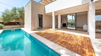 Expose Neubau: Luxusvilla mit Pool in Cap d’es Moro