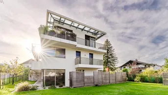 Expose Mehr als SPEKTAKULÄR!High End Designer-Villa an der malerischen Salzach