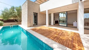 Expose Neubau: Luxusvilla mit Pool in Cap d’es Moro