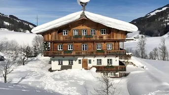 Expose Eine Hommage an die Natur und Gemütlichkeit!
