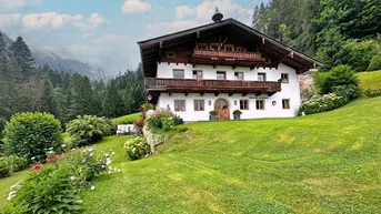 Expose Ein Juwel in einzigartiger Lage!Bauernhaus auf 900 m Seehöhe