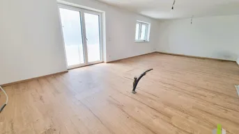 Expose Moderne 4-Zimmer-Gartenwohnung in Köstendorf – mit Fernblick