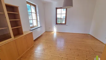 Expose Helle 2-Zimmer-Terrassen-Wohnung mit Garten!