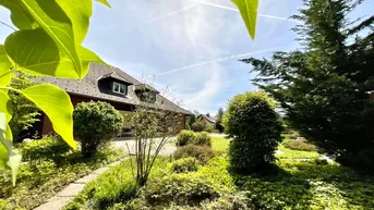 Expose NEUER PREIS! Romantische Landhausvilla mit Teich und ca. 6.570 qm Grundstück am Wald