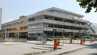 Expose HELLE BÜROFLÄCHEN - NÄHE ALPENSTRASSE