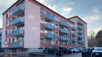 Expose HELLE 2-ZIMMER-WOHNUNG MIT BALKON