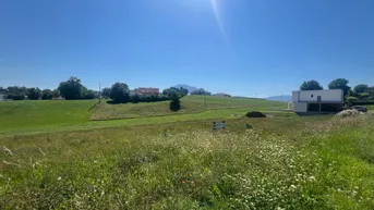 Expose Sonniges ruhiges Grundstück in der Nähe des Traunsees, provisionsfrei!