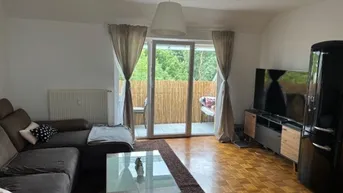 Expose Traumhafte Dachgeschoßwohnung in Katsdorf: 3 Zimmer, Balkon &amp; Parkplatz!