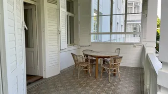Expose Wunderschöne, repräsentative Altbau-Beletage in Hietzinger Bestlage