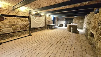 Expose Gewölbekeller, Stüberl, Weinkeller, Eventlocation
