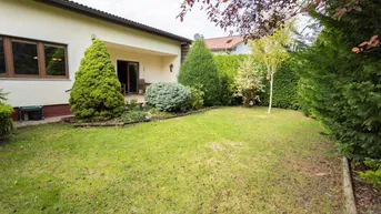 Expose Bungalow mit Garten in Grünruhelage nahe der Stadtgrenze