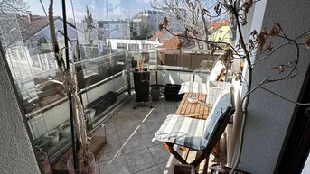 Expose Fußläufig zum Neufeldersee und einladende Freifläche - sehr helle, moderne Wohnung mit Balkon und Autostellplatz