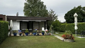 Expose Einzigartige Gelegenheit - Haus am See - modernisierter Bungalow in Seenähe mit großem Garten und Carport - sofort beziehbar