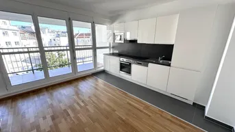 Expose Tolle Loggia - Helle 5-Zimmer Neubau Maisonette-Wohnung mit separater Küche, Lift, Gartennutzung und Garagenplatz optional