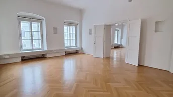 Expose 360 TOUR / Multifunktional nutzbares 5-Zimmer- Stilaltbaubüro (Lift) in historischen Barcockgebäude