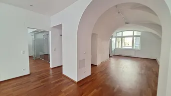 Expose 360 TOUR / Modernes 4-Zimmer-Altbaubüro in zentraler Lage von Klagenfurt - Nähe Alter Platz