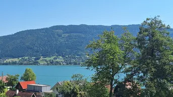 Expose Sanierungsbedürftiges Einfamilienhaus mit Balkon und direktem Blick auf den Ossiacher See - Nähe Sattendorf / Bodensdorf