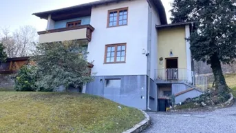 Expose Hübsches, großzügiges Einfamilienhaus mit Garten in Traisen: 2 Etagen und Keller voll ausgebaut, Garage, Sauna, Grünblick, Nähe Bushaltestelle 690!