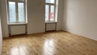 Expose Helle 2-Zimmerwohnung in charmantem Altbau, Küche mit Platz für Sitzecke, Zimmer zentral begehbar, Nähe Linien 2 + 31 + 33 und U6-Dresdnerstraße!
