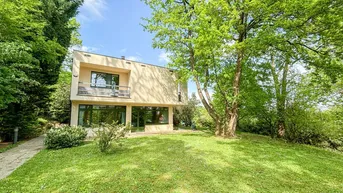 Expose Exklusive Bauhaus-Villa mit Parkgarten &amp; Pool am Waldrand
