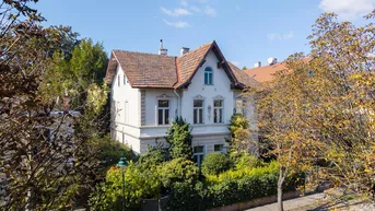 Expose Traumhafte Jahrhundertwendevilla mit Garten und Pool