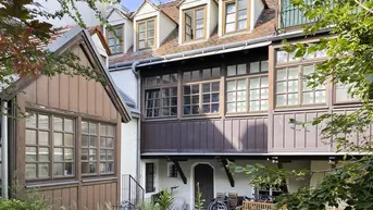 Expose Dornbach: Einzigartige, entzückende Singlewohnung mit Haus-Charakter