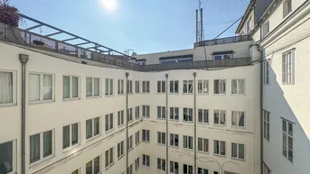 Expose PROVISIONSFREI - Einzigartiges Wohngefühl am Nestroyplatz