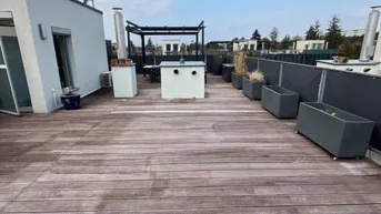 Expose Tolle Dachgeschoß-Wohnung mit 65 m2 Terrasse