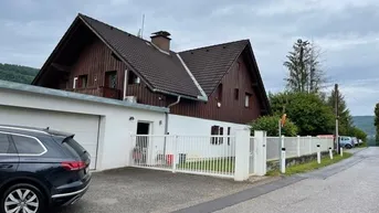 Expose Schöne Landhausvilla in absoluter Ruhelage in Weinitzen