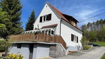 Expose Leicht renovierbares Haus in bester Sonnenlage in der Ragnitz!