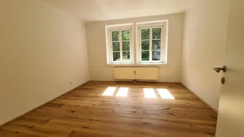 Expose Neu renovierte 4-Zimmer Wohnung in Graz/Geidorf