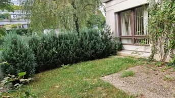 Expose Perfekte Wohnung für Familie oder Praxis in der Terrassenhaussiedlung