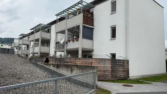 Expose Schöne Pärchen, Single - Wohnung in guter Lage! mit TG, und Balkon!
